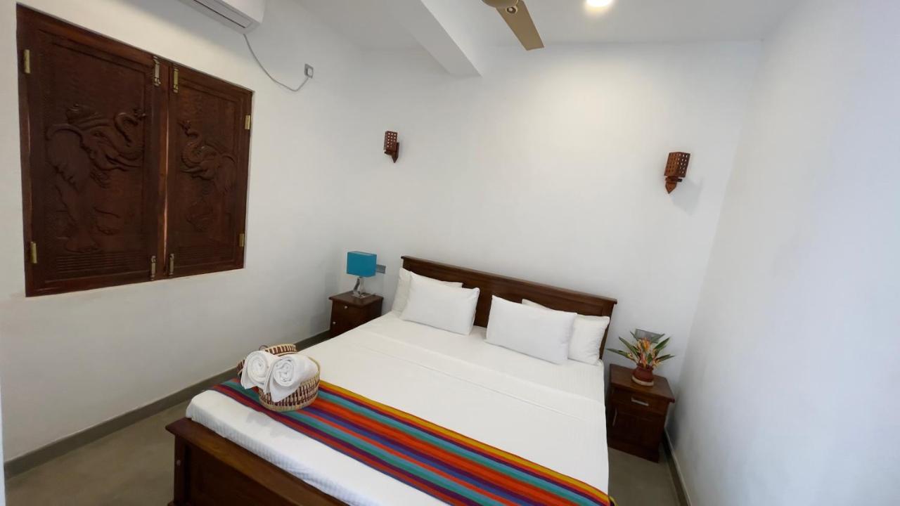 Kathircholai Bed and Breakfast Trincomalee Esterno foto